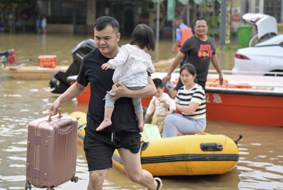 တရုတ်နိုင်ငံ ကျင်းယန်မြို့၌ ရေကြီးနေပုံကို ဧပြီ ၂၂ ရက်တွင် တွေ့ရစဉ်(Photo: AFP)