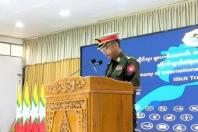 ပုံစာ။ ပဲခူးမြို့ မြို့တော်ခန်းမ၌ (၃၉)ကြိမ်မြောက် အပြည်ပြည်ဆိုင်ရာ မူးယစ်ဆေးဝါးအလွဲသုံးမှုနှင့် တရားမဝင်ရောင်းဝယ်မှု တိုက်ဖျက်ရေးနေ့ အထိမ်းအမှတ် အခမ်းအနားကျင်းပနေသည်ကိုတွေ့ရစဉ်